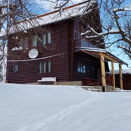 Cabana Dochita Ceahlău Exteriör bild