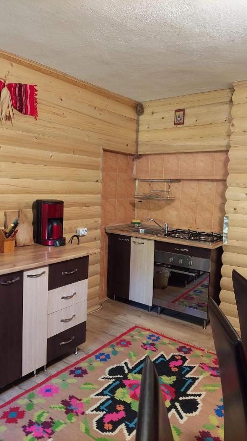Cabana Dochita Ceahlău Exteriör bild
